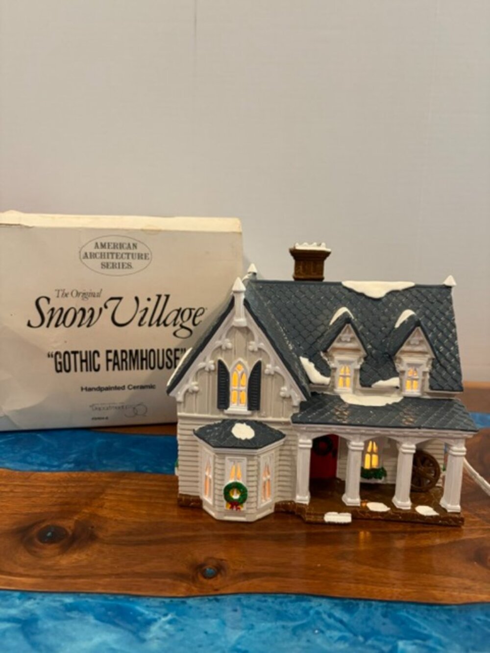 Dept. 56 Gothic Farmhouse #54046 American Architecture Series with Box